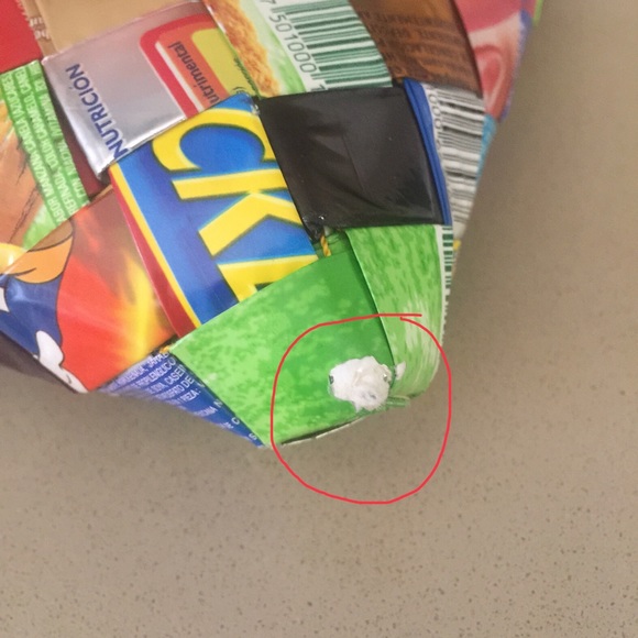 Juice Wrapper Shoulder Bag - Picture 5 of 8